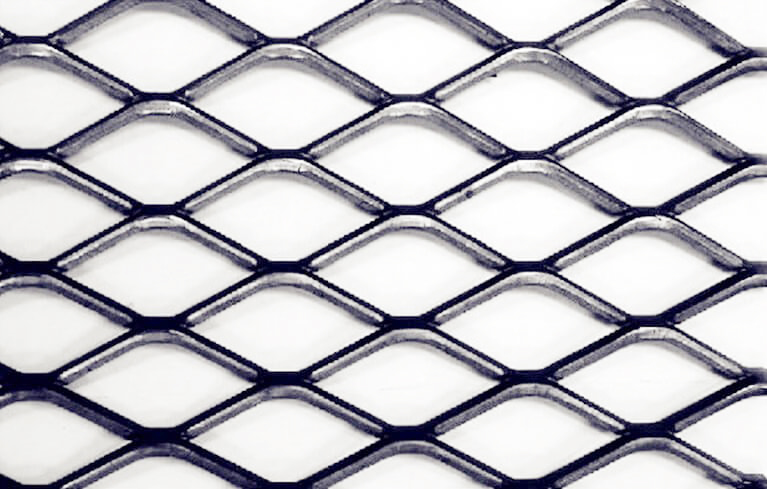 CH EXPANDIDA 304; 5,00 X 1200 (1250) X 3000MM; MALHA LOS:38X75MM; CORDAO:5,00MM